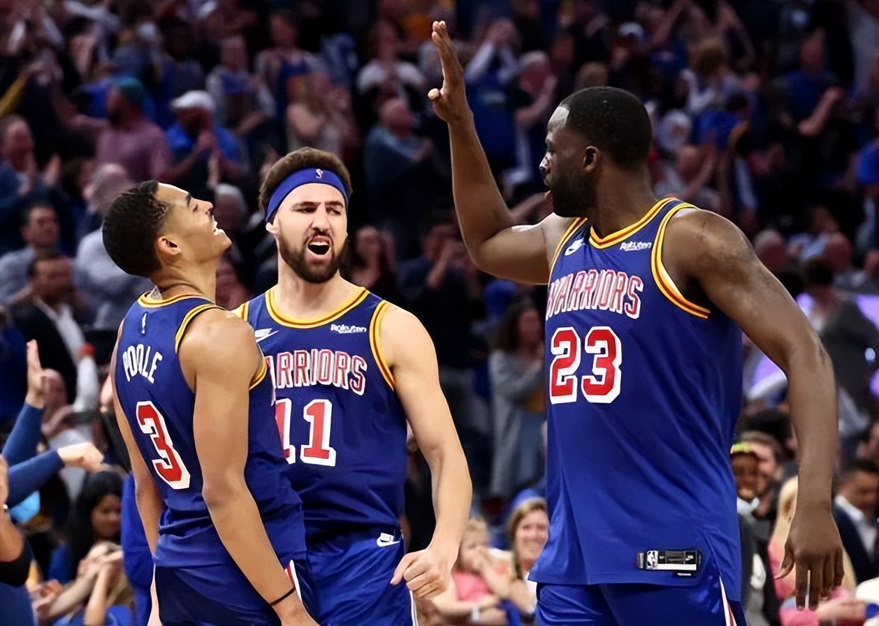 芒果体育-C罗巅峰对决，字母哥与60激战勇士分钟，绝杀胜负难料！的简单介绍