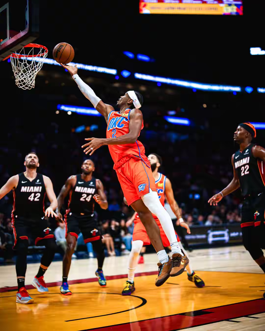 芒果体育-巴特勒连续十场比赛得分超过连败，美国队挑战极限！的简单介绍